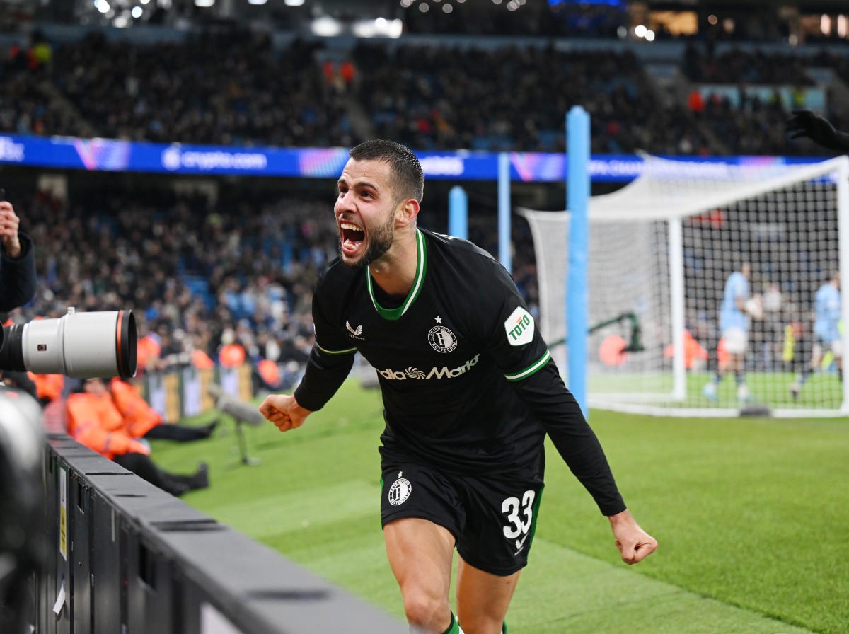 David Hancko célèbre un but pour Feyenoord