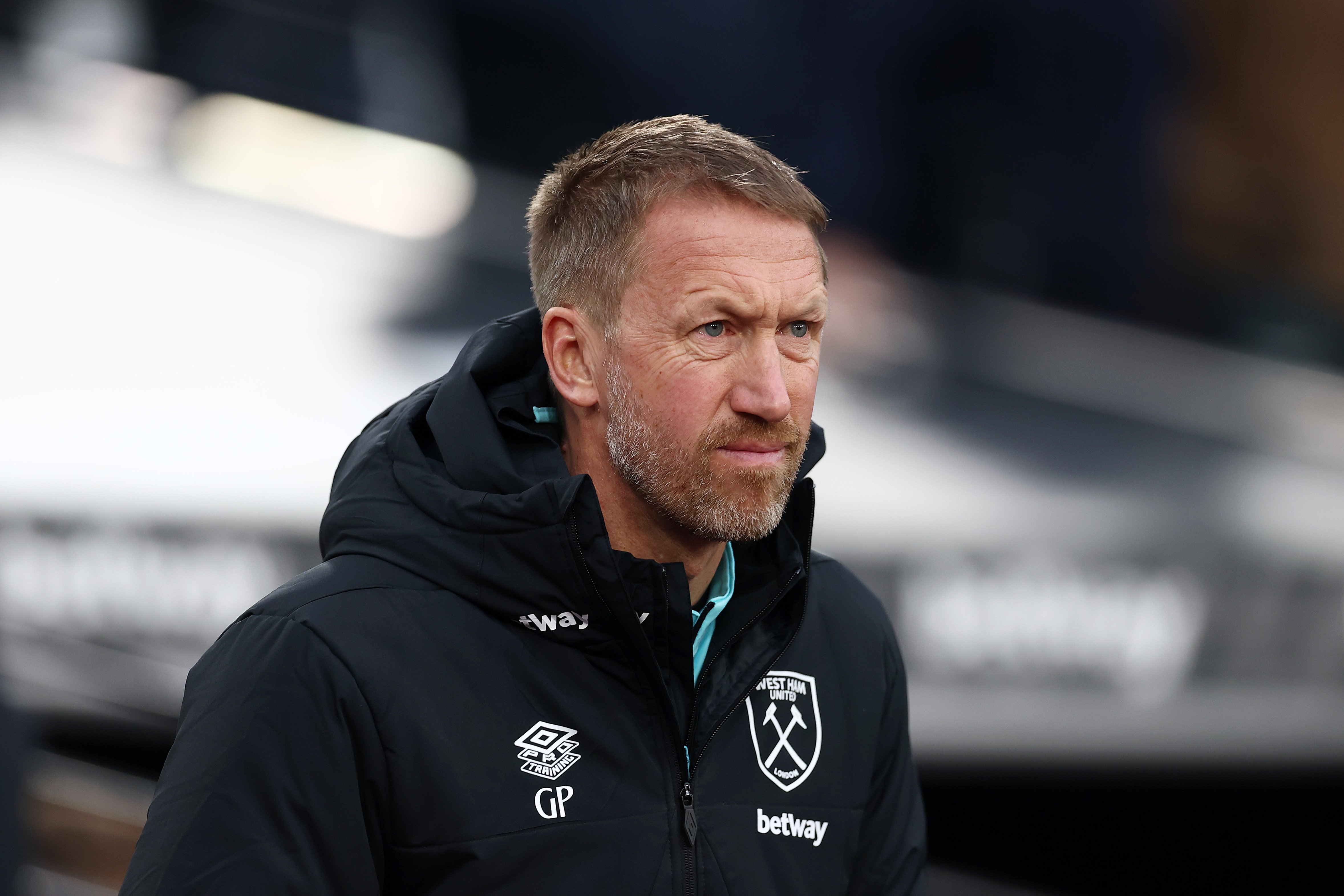 Graham Potter, entraîneur principal de West Ham United, observe avant le match de la Premier League contre Crystal Palace