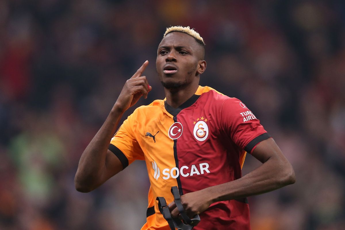 Victor Osimhen de Galatasaray célèbre