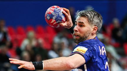 Luka Karabatic lors des championnats du monde de handball, le 14 janvier 2025, en Croatie. (ANNE-CHRISTINE POUJOULAT / AFP)