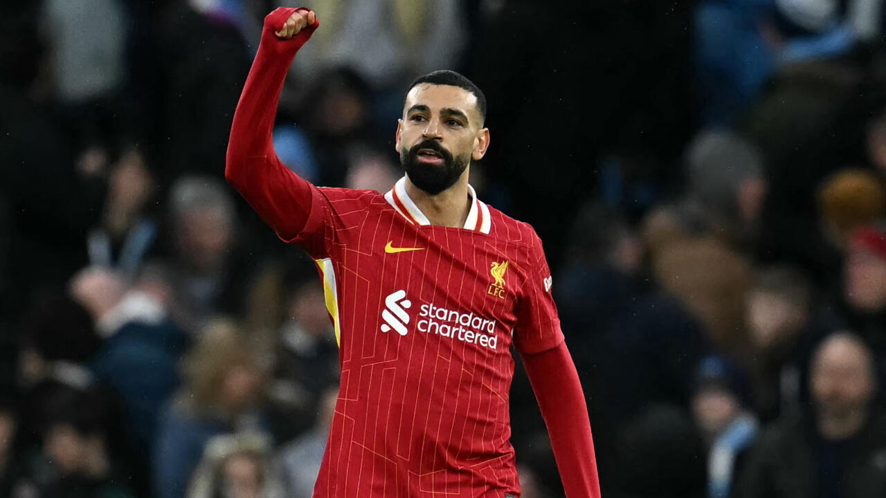 Mohamed Salah célèbre l'ouverture du score avec Liverpool contre Manchester City le 23 février 2025.