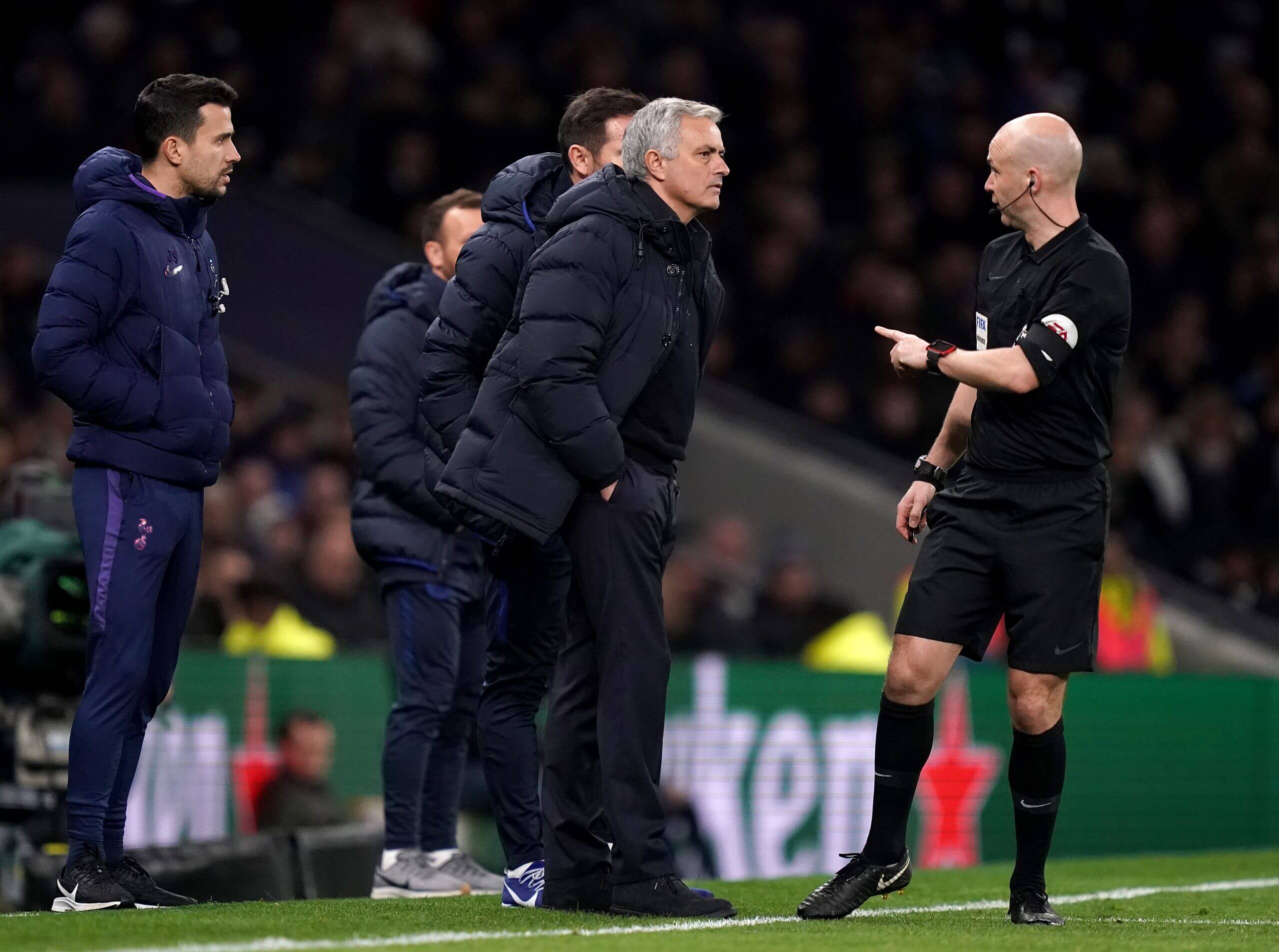 Arbitrage au football