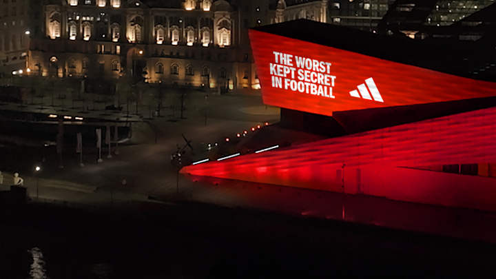 Liverpool est de retour avec adidas