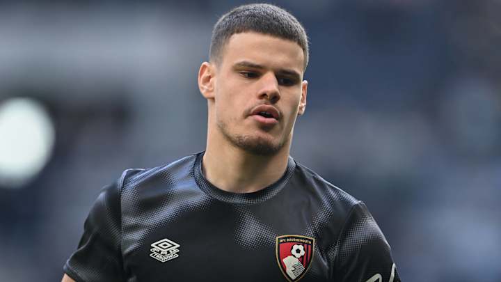 Milos Kerkez a été très impressionnant pour Bournemouth