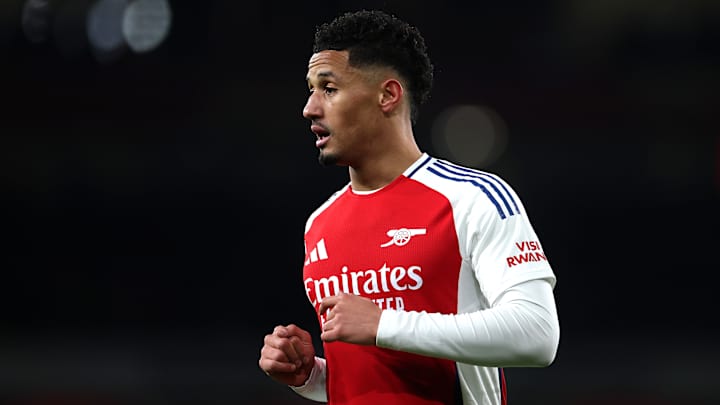 Saliba a de grands projets pour Arsenal