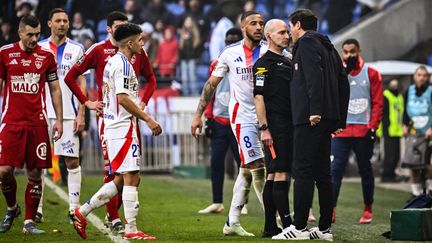 Altercation entre Paulo Fonseca et l'arbitre Benoit Millot