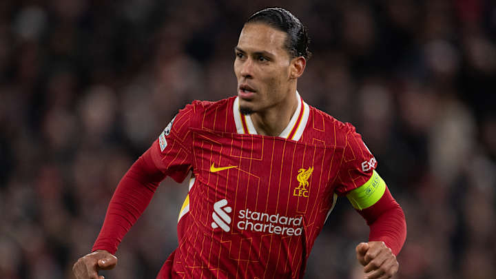 Virgil van Dijk a parlé avec des responsables du PSG après un match récent