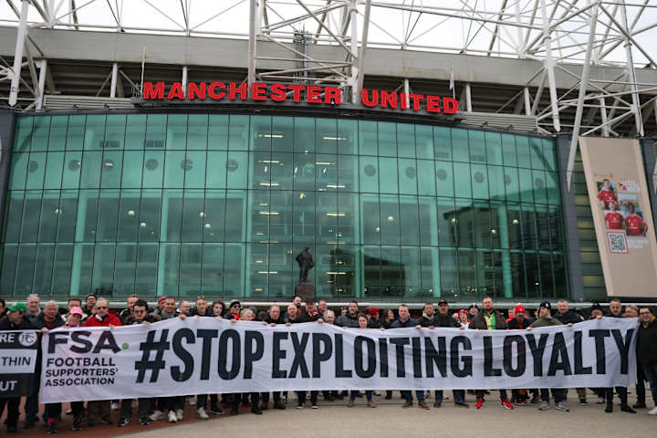 Manchester United v Fulham - Emirates FA Cup Cinquième Manche