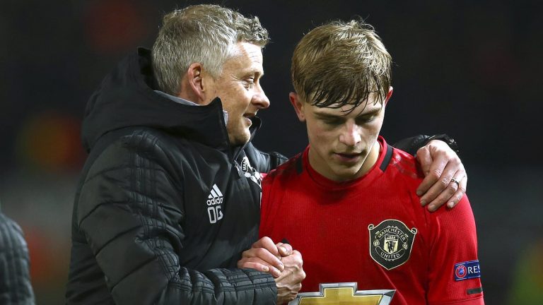 Brandon Williams défend Ole Gunnar Solskjaer - une erreur de Man Utd