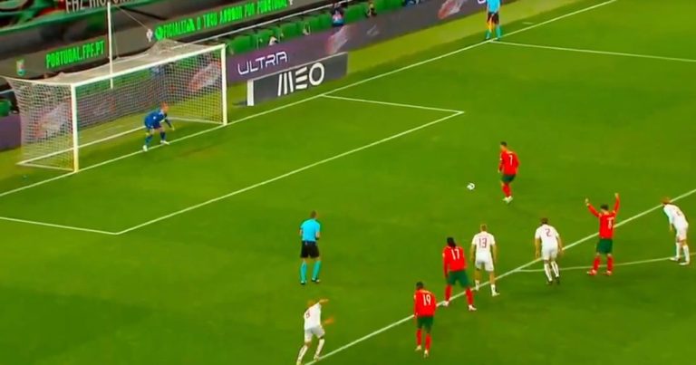 Cristiano Ronaldo - Un penalty manqué et une victoire finale