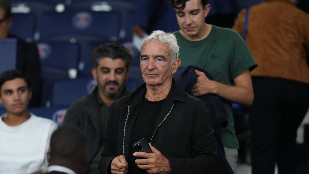 Domenech et Knysna - Secrets et révélations sur la Coupe du Monde 2010