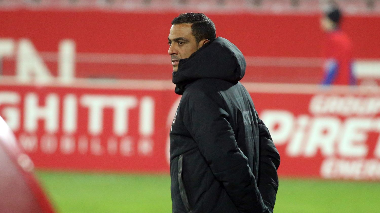 Football féminin - Fabrice Abriel mis à pied au PSG après une saison difficile
