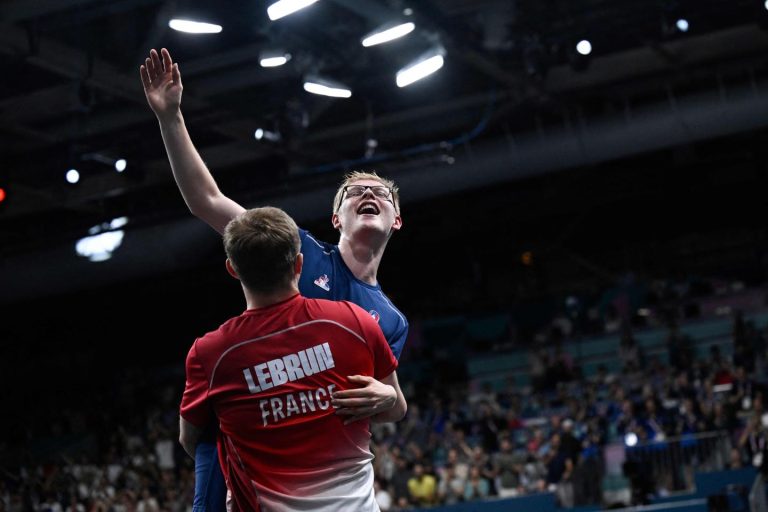 Les frères Lebrun en demi-finale des Mondiaux de tennis de table