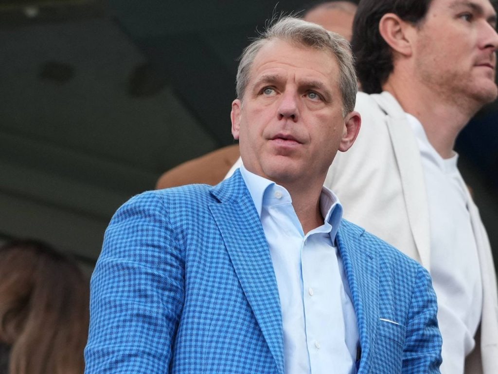 Todd Boehly salue Andrey Santos- un talent prometteur de Chelsea