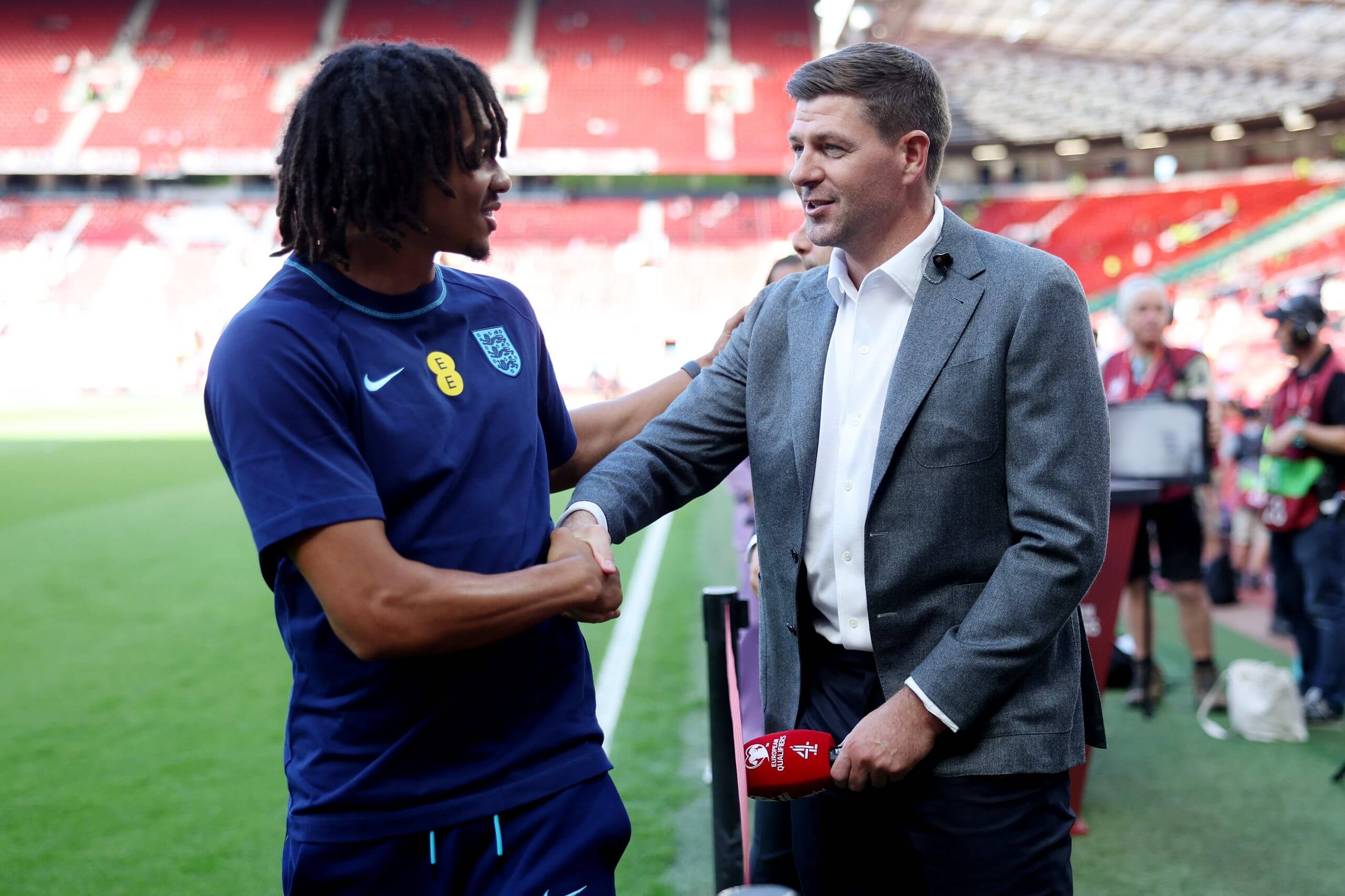 Alexander Arnold impressionnant Steven Gerrard à Liverpool