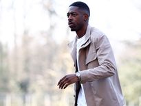 Ousmane Dembélé lors de son arrivée à Clairefontaine en mars