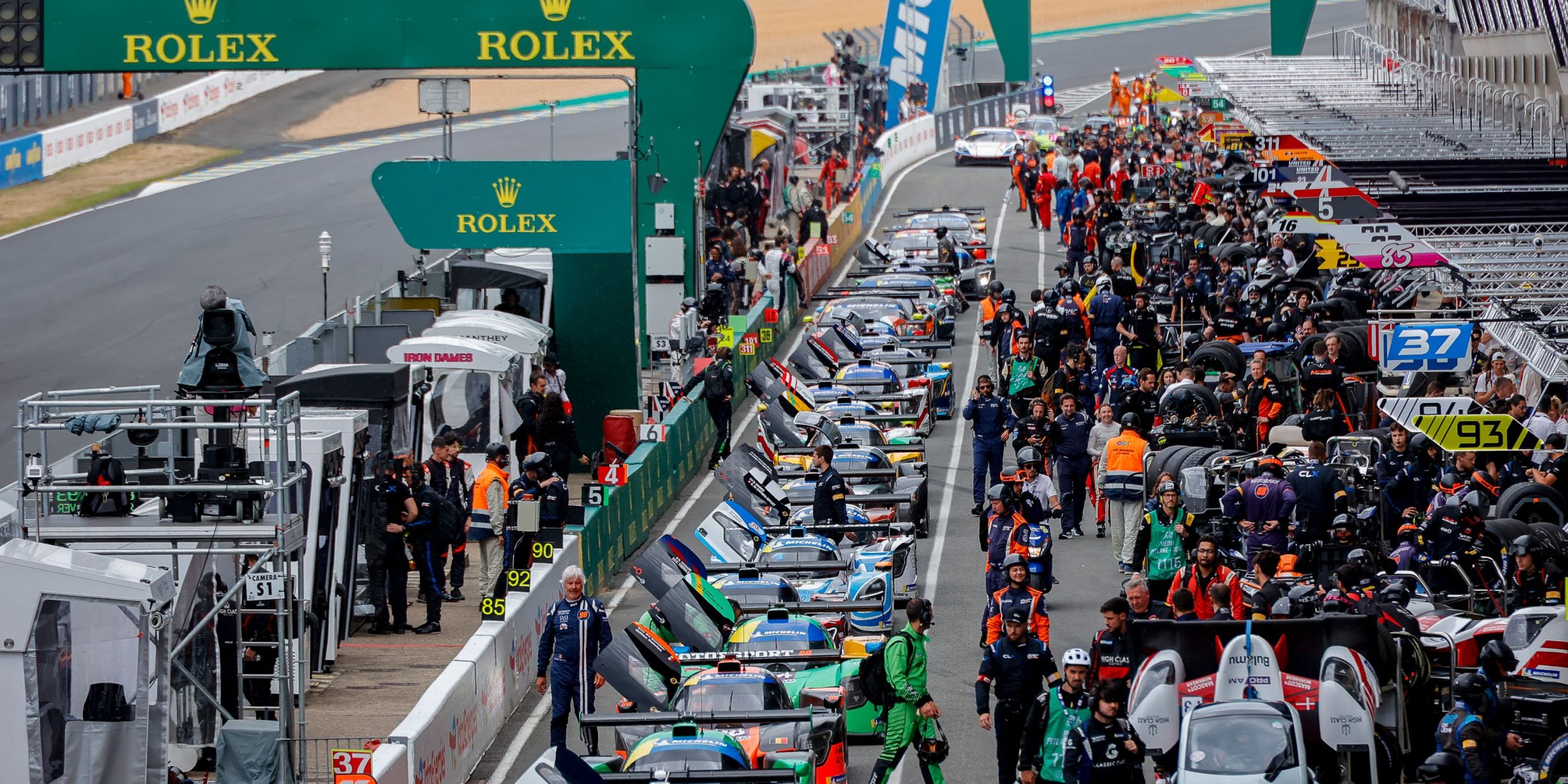 24 Heures du Mans 2025 : Federer donne le départ de la 93e édition