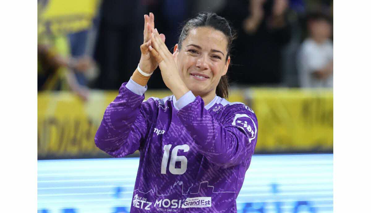 Cléopatre Darleux tire sa révérence en beauté après 20 ans de handball