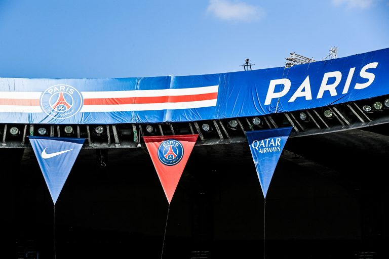 Le transfert avorté de Mastantuono au PSG suscite la controverse