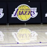 Les Lakers entrent dans l'histoire après une vente record