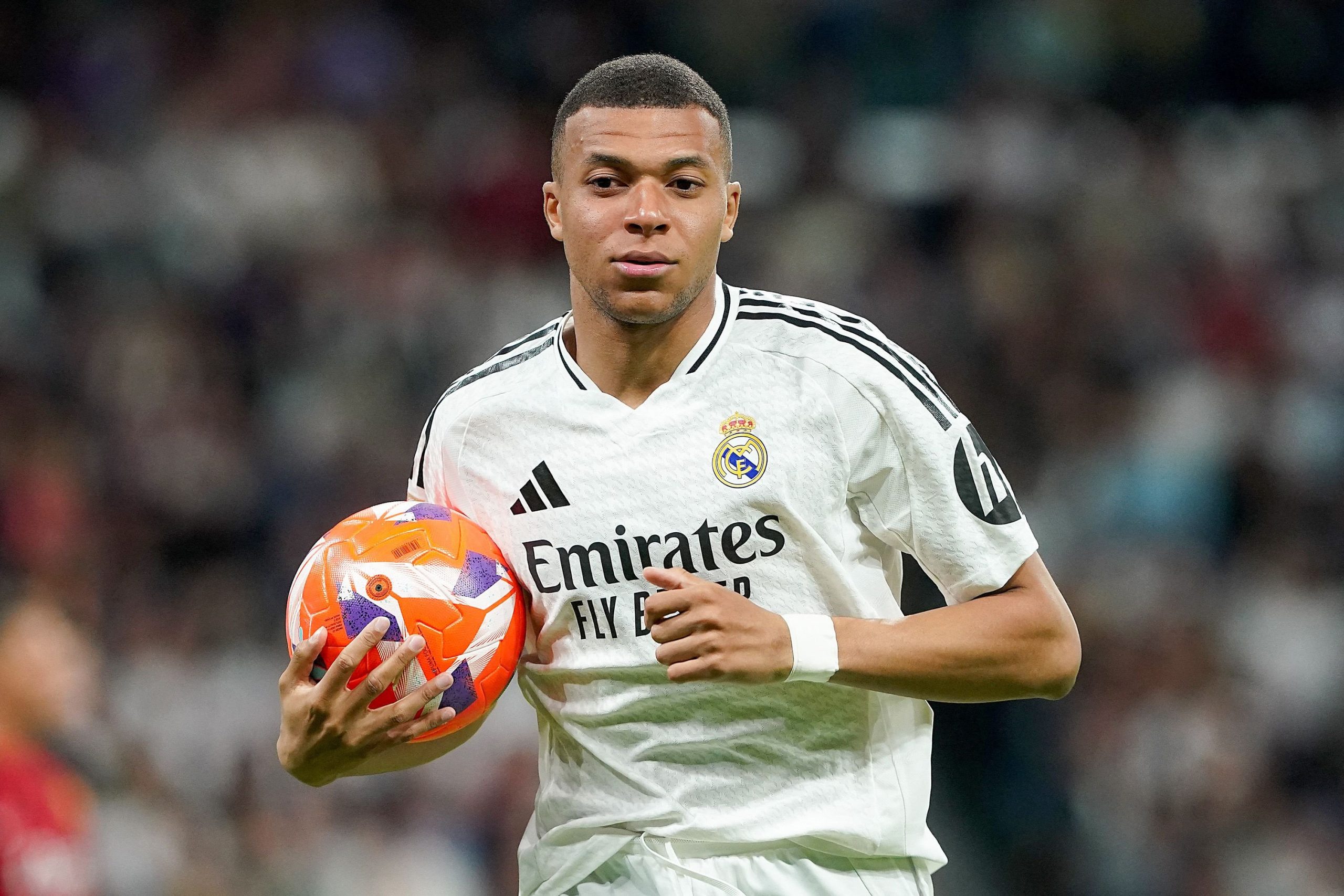 Mbappé : La nouvelle dynamique au PSG après le départ du joueur