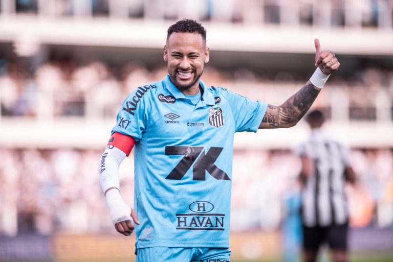 Ronaldo et Neymar : comparatif des buts à 40 et 33 ans