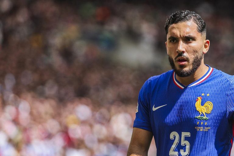 Transfert de Rayan Cherki à Manchester City officialisé